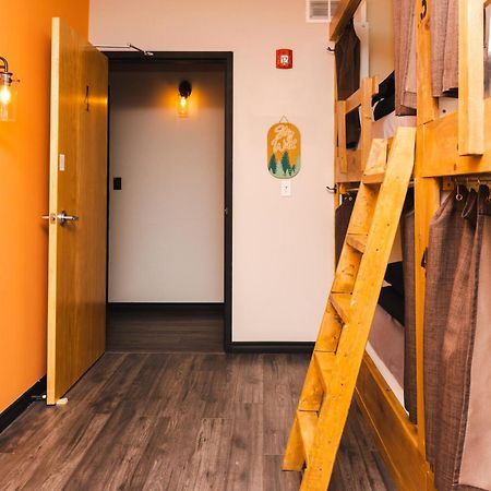 The Haven Hostel ธันเดอร์เบย์ ภายนอก รูปภาพ